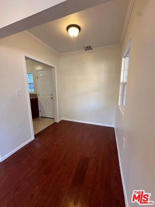 Foto del edificio - 10429 Oro Vista Ave