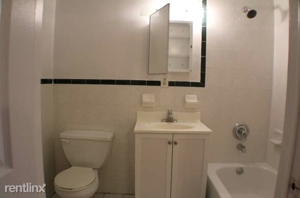 Foto del edificio - 2312 Broadway