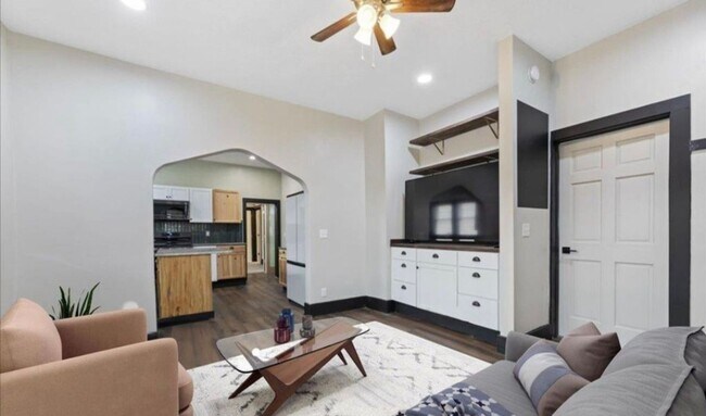 Foto del edificio - 4174 Cass St