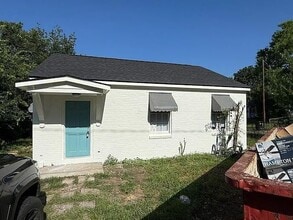 Building Photo - 4029 6th Ave