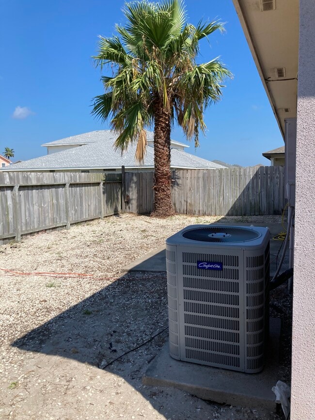 Fenced Back Yard - 15405 Palmira Ave