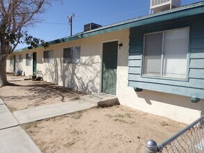 Building Photo - 345 E Wilson Ave