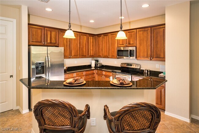 Building Photo - 9054 Capistrano St N