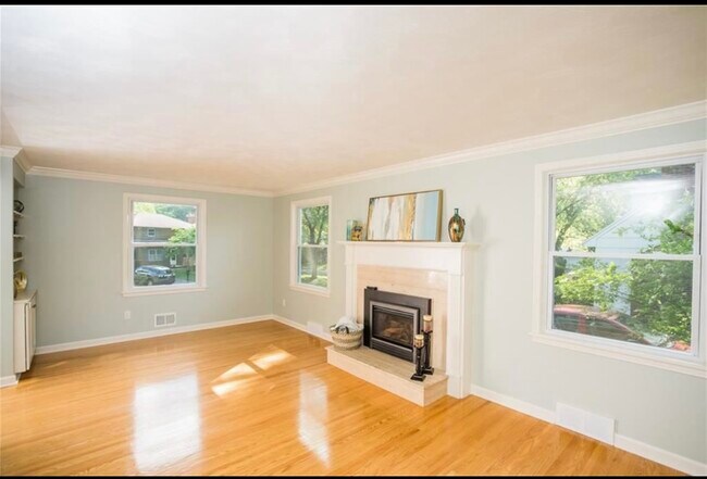 Building Photo - 54 Kindlewood Ln