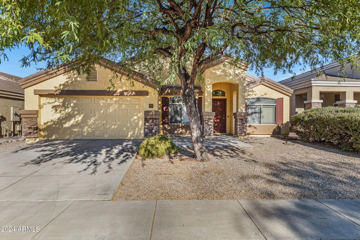 Foto principal - 24106 North 25th Pl