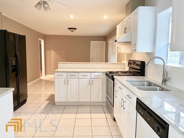 Building Photo - 2989 Kammeyer Ln