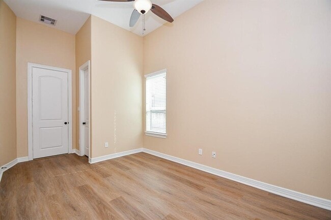 Building Photo - 28406 Tanner Crossing Ln