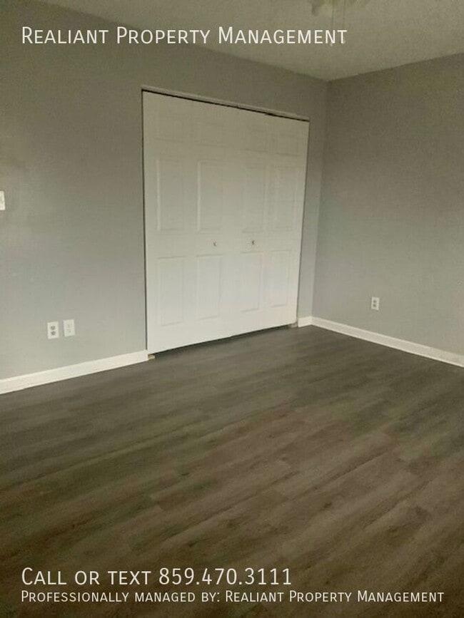 Foto del edificio - 215 Green St