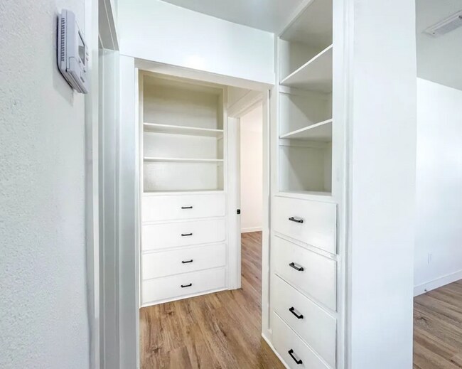 Foto del edificio - Recently Updated 3 Bedroom in Seminole