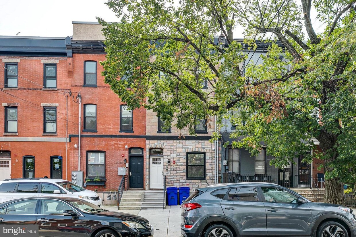 Primary Photo - Modern Studio Apartments with Rooftop View...