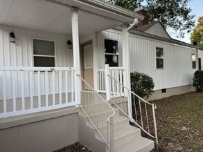 Building Photo - 416 N Court St