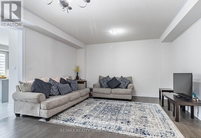 Photo du bâtiment - 17 Overstone Rd