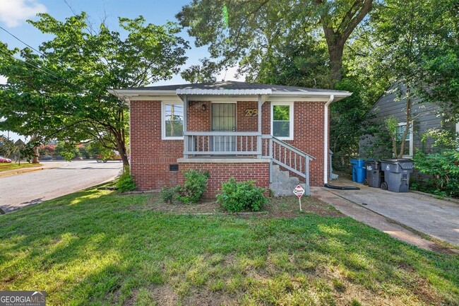 Photo - 2036 McPherson Dr Apartment