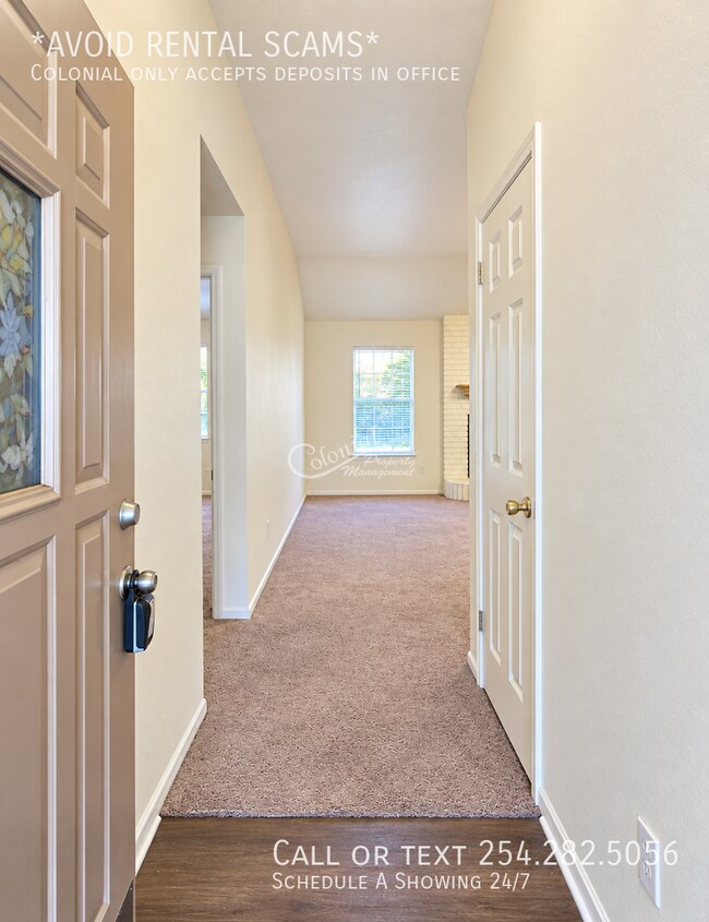 Building Photo - 4307 Adobe Dr