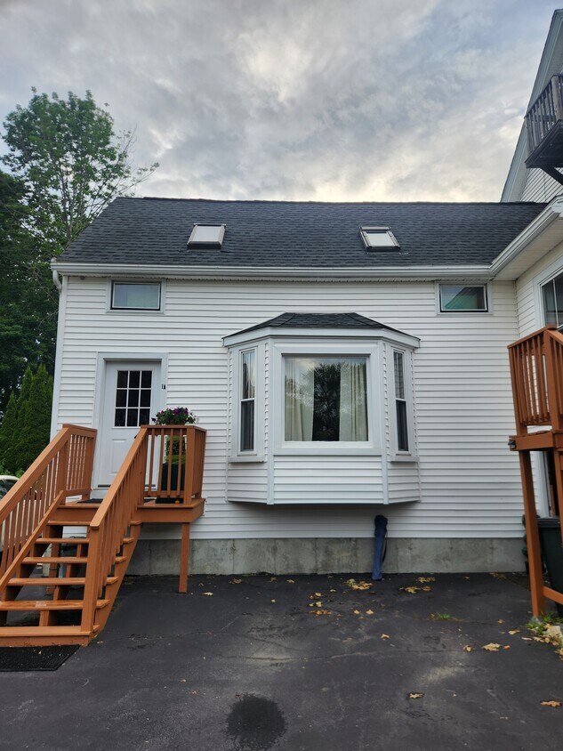 Foto principal - 126 6th St