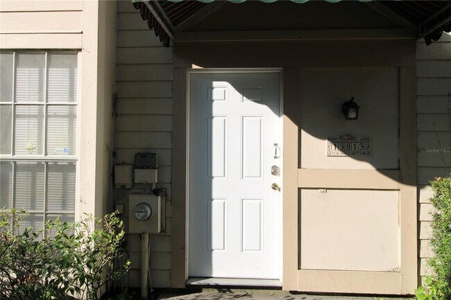 Building Photo - 13813 Fletchers Mill Dr