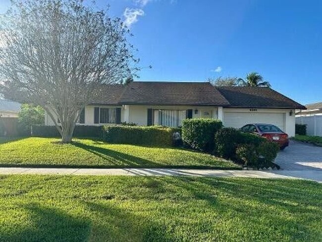 Foto del edificio - 4914 Acorn Dr