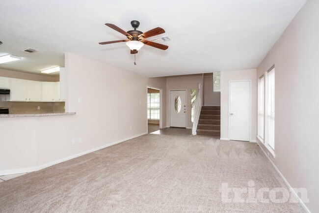 Building Photo - 1702 Glacier Blue Dr