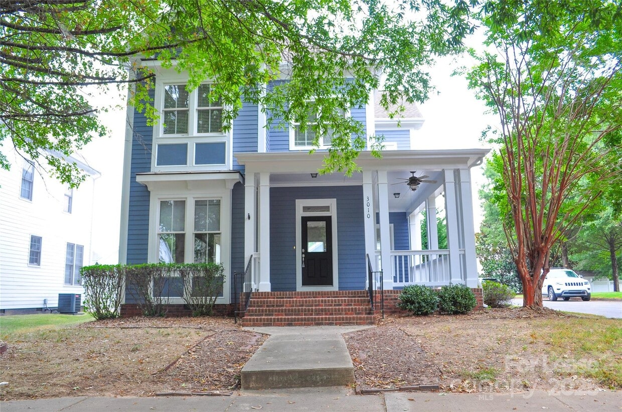 Foto principal - 3010 Colonel Springs Way