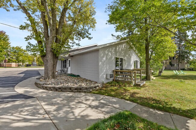 Foto del edificio - 214 Main St