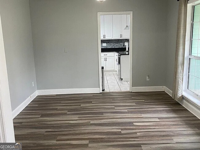 Foto del edificio - 176 Whippoorwill Cir