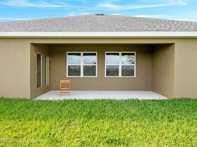 Foto del edificio - 5072 Alabaster Dr