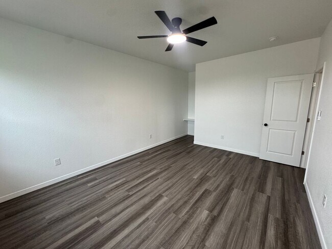 Foto del edificio - 2817 N Platino Dr