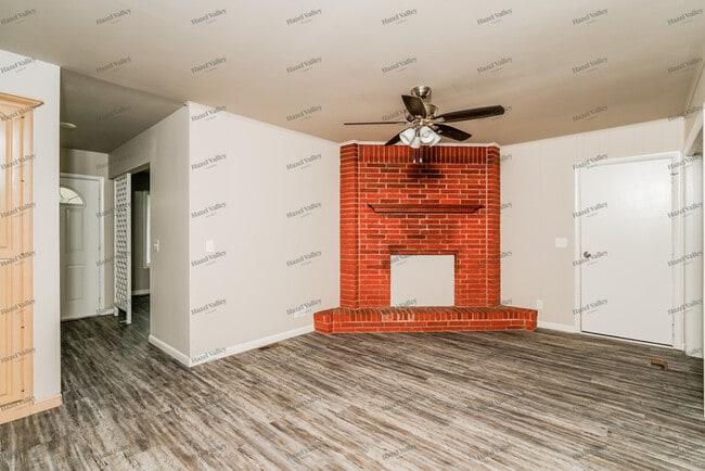 Foto del edificio - 8637 E 29th St