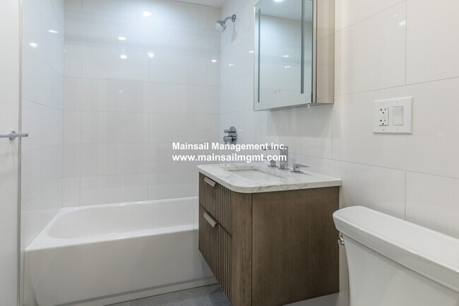 Foto del edificio - 109-111 Tremont St. Unit 110