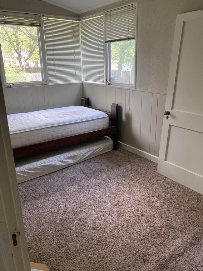 office - 1980 Cowden Ave