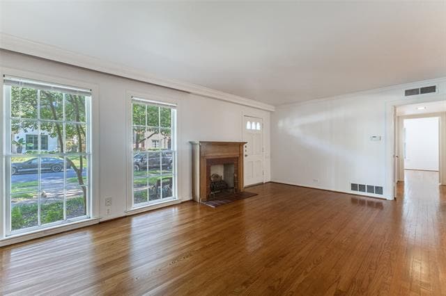 Foto del edificio - 4501 Fairway Ave