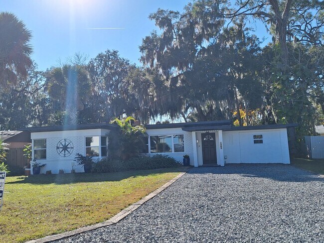 Building Photo - 3BR 2BA for Rent NSB between US1 & the River