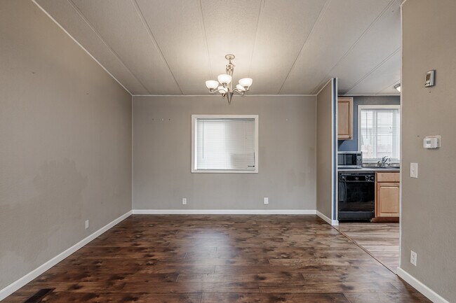 Foto del edificio - 52405 SE 3rd St