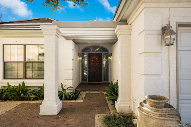 Building Photo - 714 S Birdsong Way