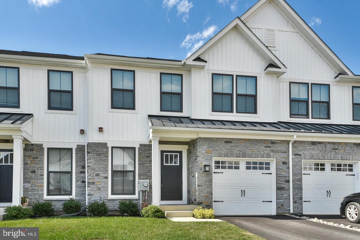 8047 MILLTOWN Cir, CHELTENHAM, PA 19012 Townhome Rentals in CHELTENHAM PA