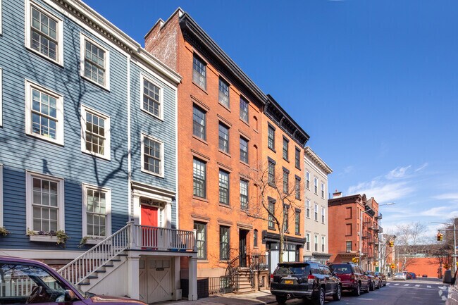 Building Photo - 54 Hicks St