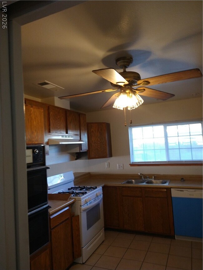 Foto del edificio - 212 Bradshaw Way