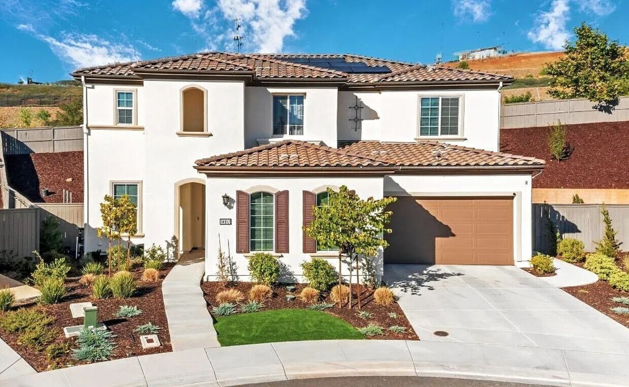 Foto principal - 14917 View Ter Ct