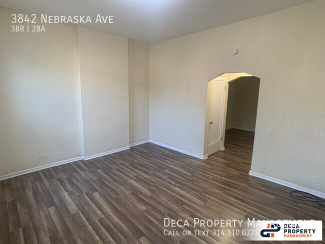 Building Photo - 3 Bedroom House