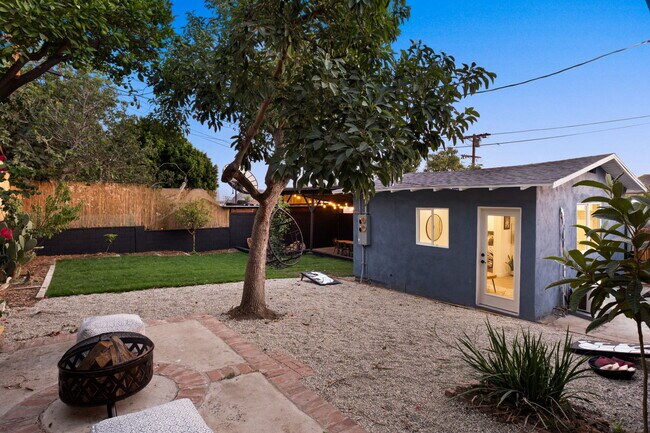 Home - 2824 Macon St