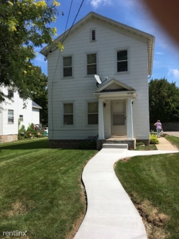Foto principal - 1 br, 1 bath Apartment - 1116A Central St