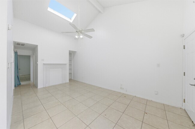 Foto del edificio - 12503 Newbrook Dr