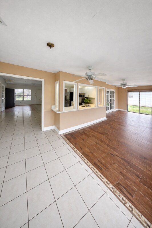 Foto del edificio - 1201 Pine Sage Cir