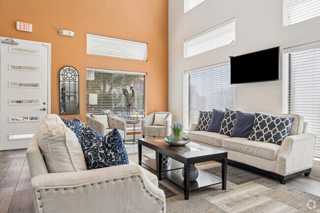 Oficina de arrendamiento - Greenpoint Urban Living