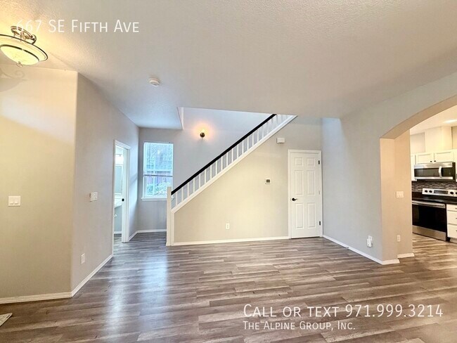 Foto del edificio - 667 SE Fifth Ave-