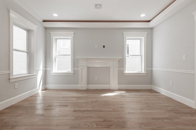 Building Photo - 1403-1405 Dorchester Ave