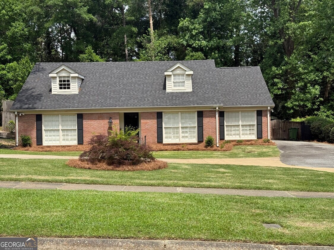 Foto principal - 3400 Sue Mack Dr