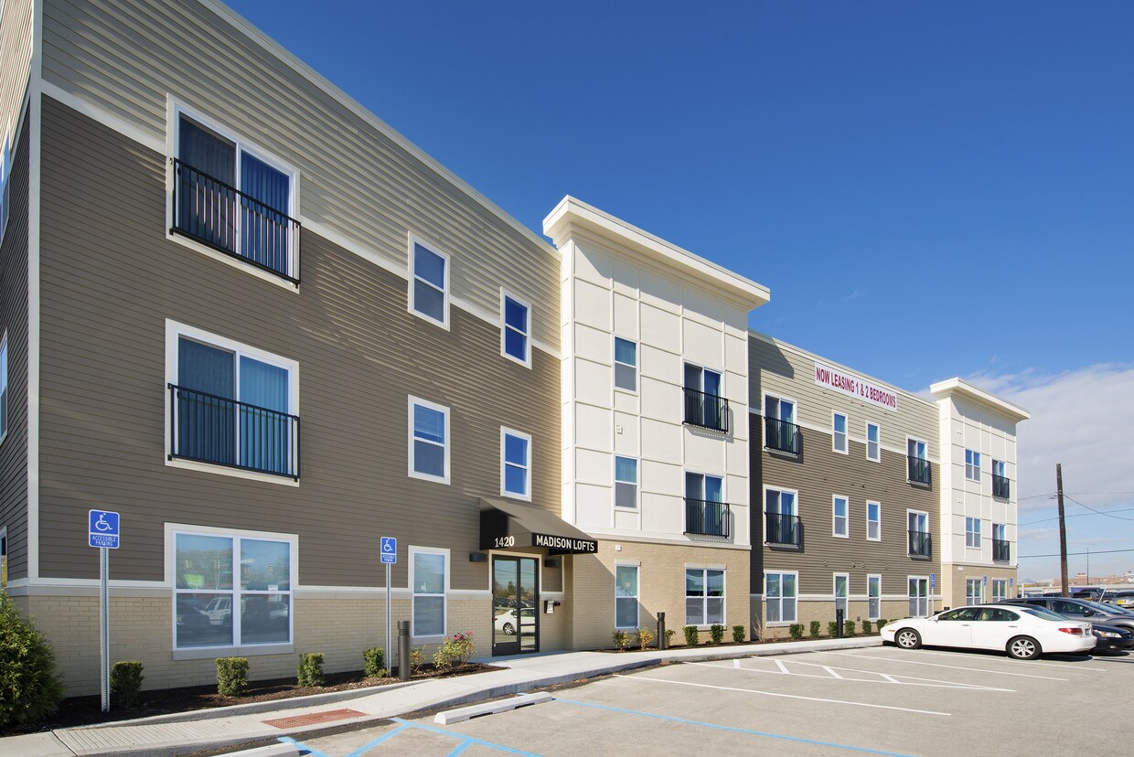 Madison Lofts Apartments 1430 Madison Ave Indianapolis, IN