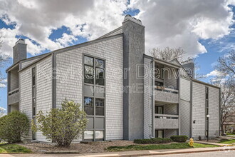 Building Photo - 13992 E Stanford Cir