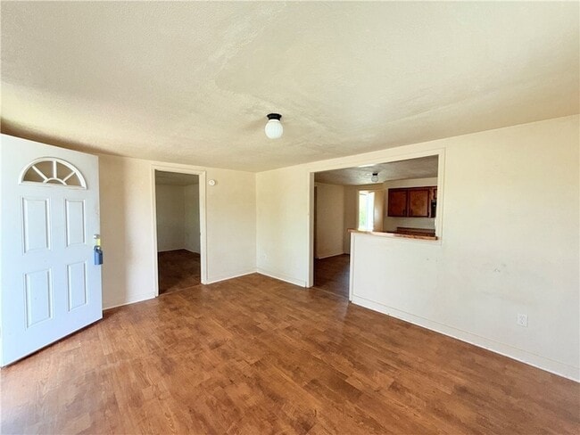 Building Photo - 131 Algodon St